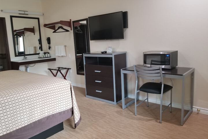 Scottish Inns & Suites - thumb 5