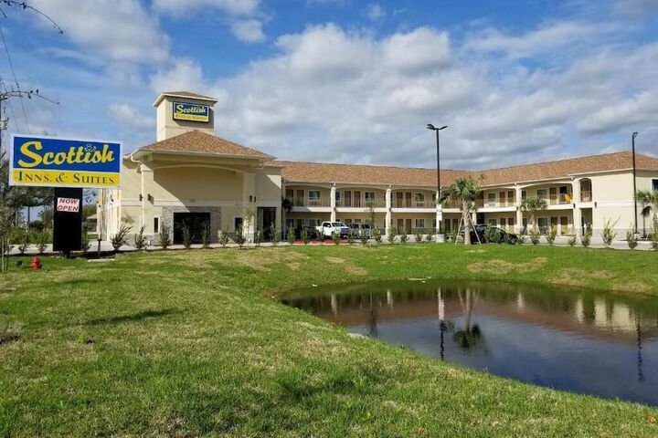 Scottish Inns & Suites - thumb 1