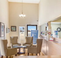 Econo Lodge - Hotels Find