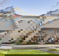 Fairfield Inn by Marriott Tracy - Hotels Find