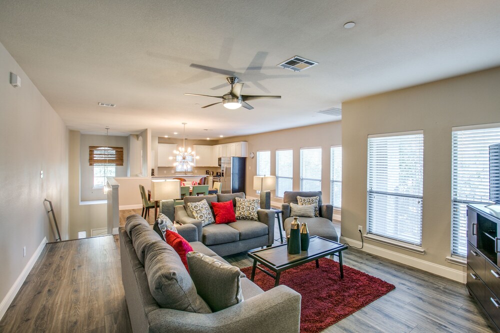 Beautifully Furnished 3 Bedroom Frisco - thumb 4