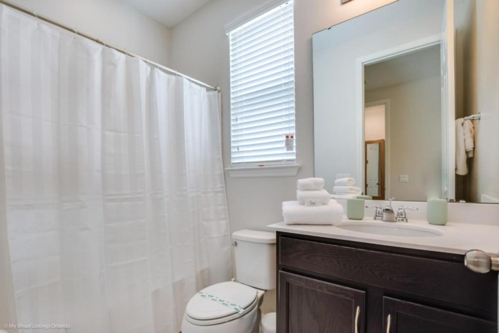 Your Family Will Love The 1st Class Amenities At Your Private Villa On Solara Resort Orlando Villas 2629 - thumb 7