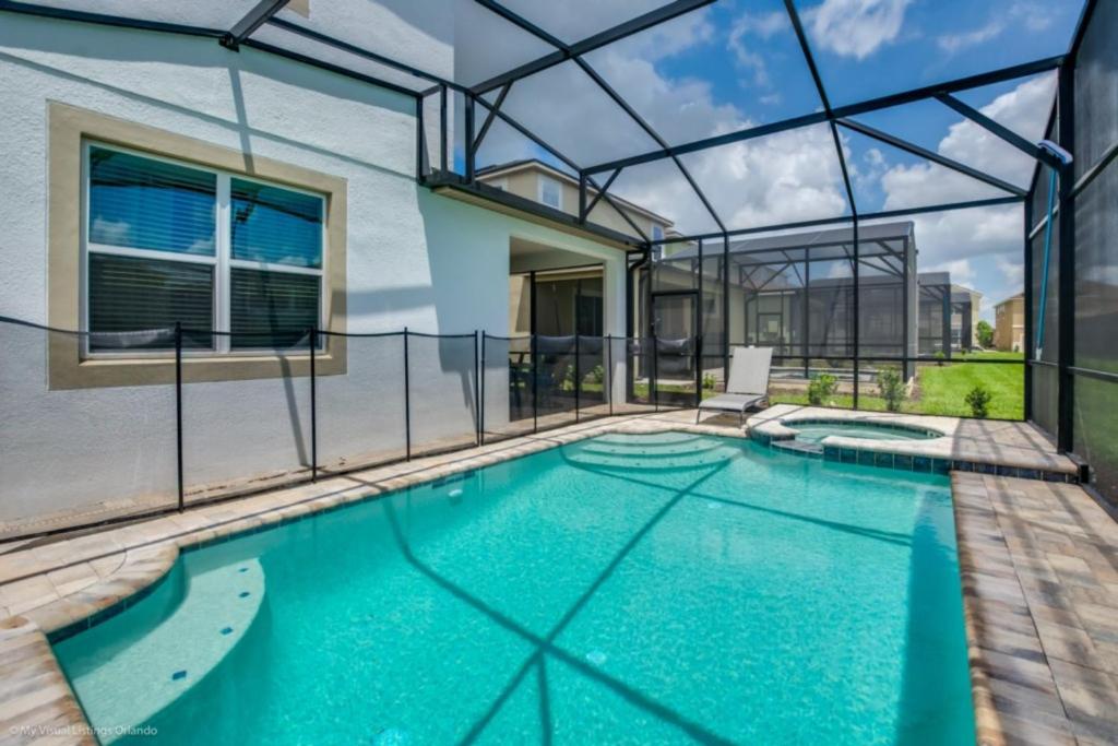 Your Family Will Love The 1st Class Amenities At Your Private Villa On Solara Resort Orlando Villas 2629 - thumb 3