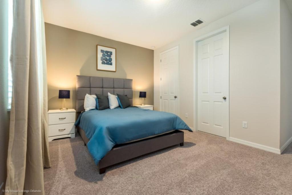 Your Family Will Love The 1st Class Amenities At Your Private Villa On Solara Resort Orlando Villas 2629 - thumb 6