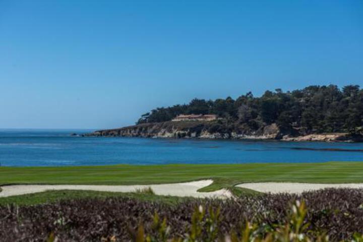 LX 2 18TH HOLE PEBBLE LUXURY VILLA - thumb 4