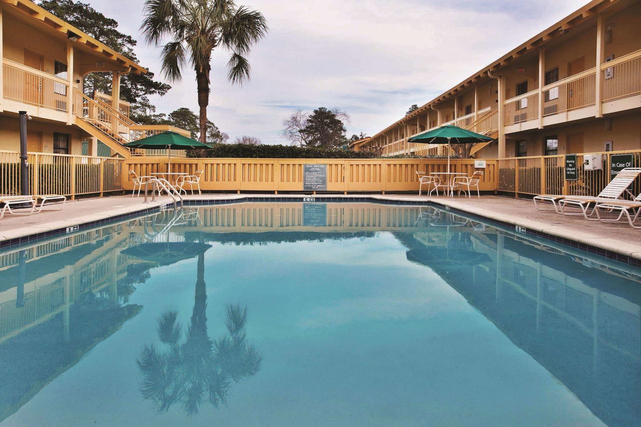 La Quinta Inn By Wyndham Savannah Midtown - thumb 19