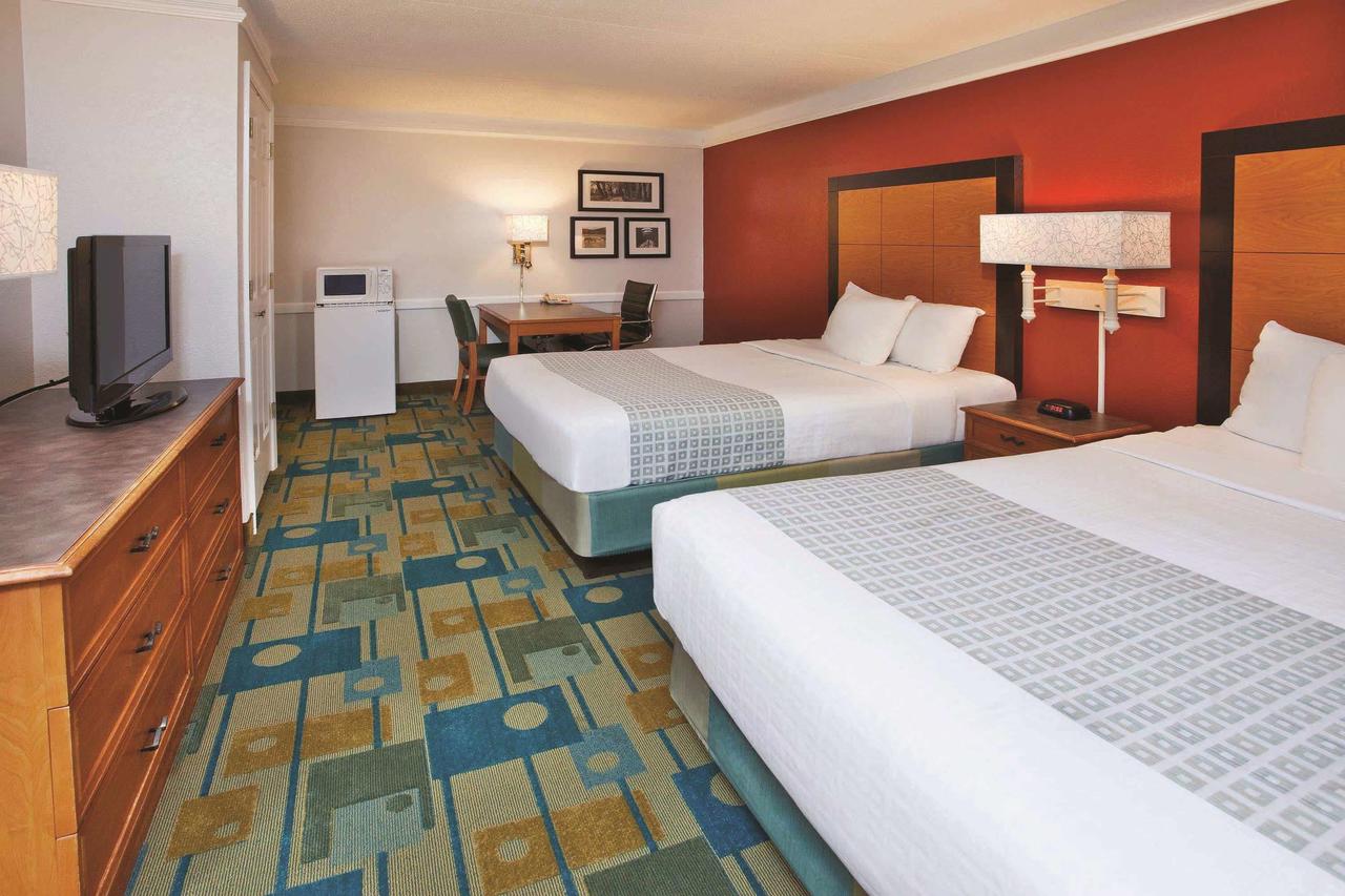 La Quinta Inn By Wyndham Savannah Midtown - thumb 10