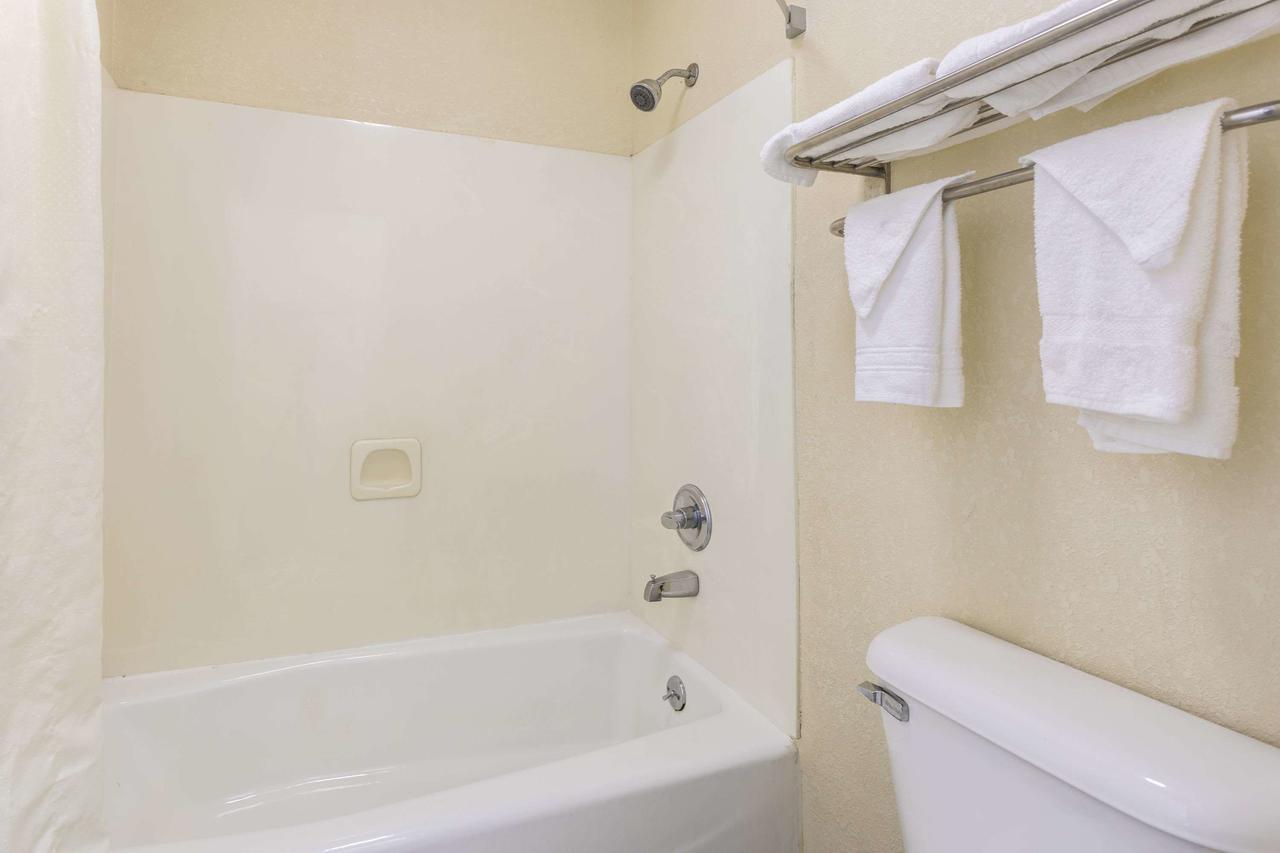 Super 8 By Wyndham Decatur/Lithonia/Atl Area - thumb 11