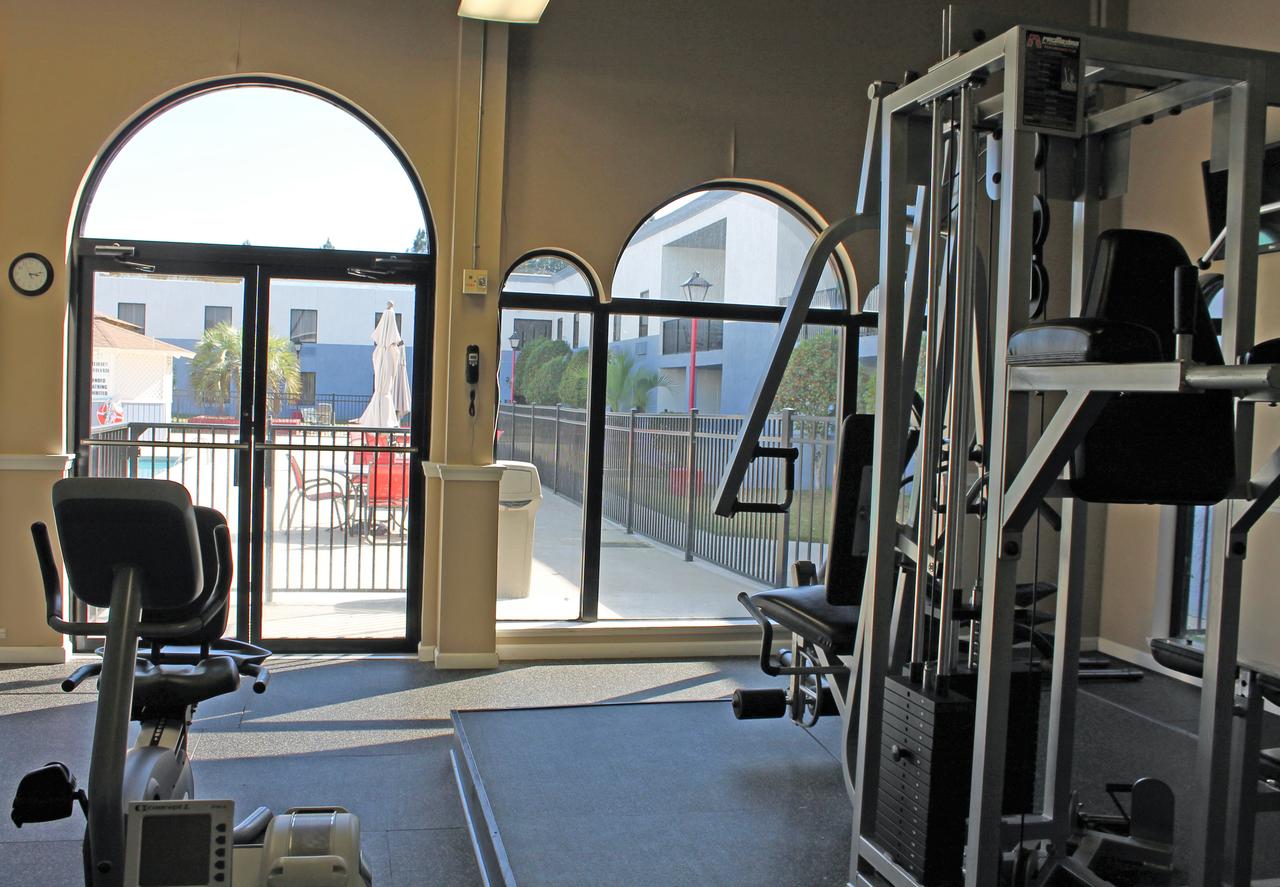 Cottonwood Suites Savannah Hotel & Conference Center - thumb 37