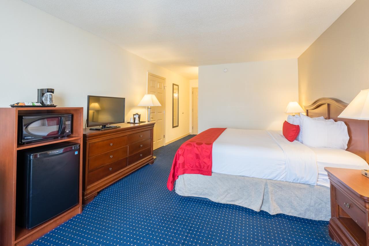 Cottonwood Suites Savannah Hotel & Conference Center - thumb 7
