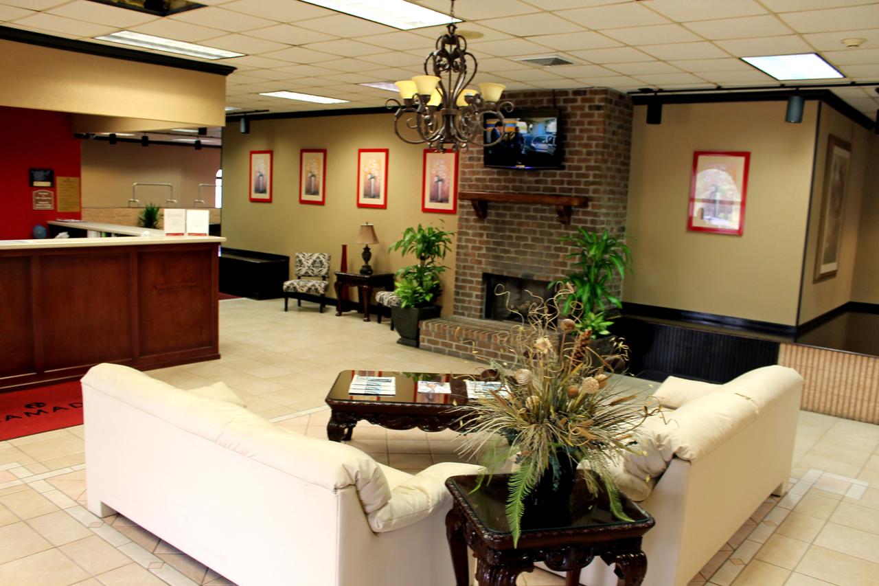 Cottonwood Suites Savannah Hotel & Conference Center - thumb 24