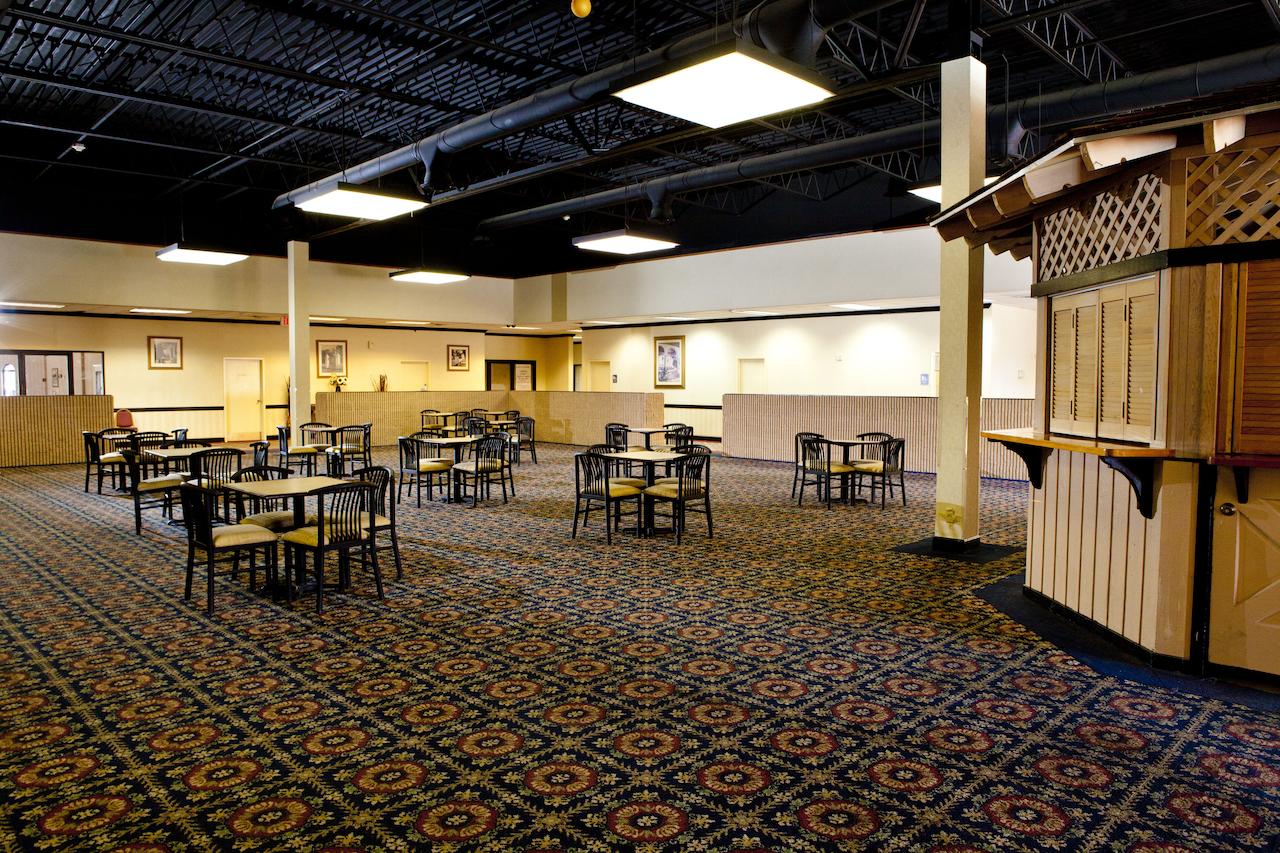 Cottonwood Suites Savannah Hotel & Conference Center - thumb 34