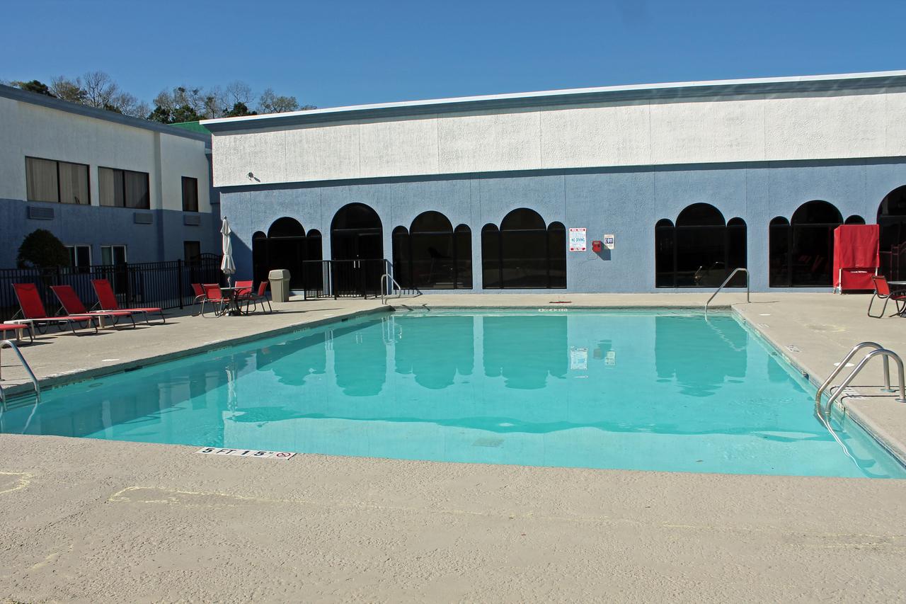 Cottonwood Suites Savannah Hotel & Conference Center - thumb 29