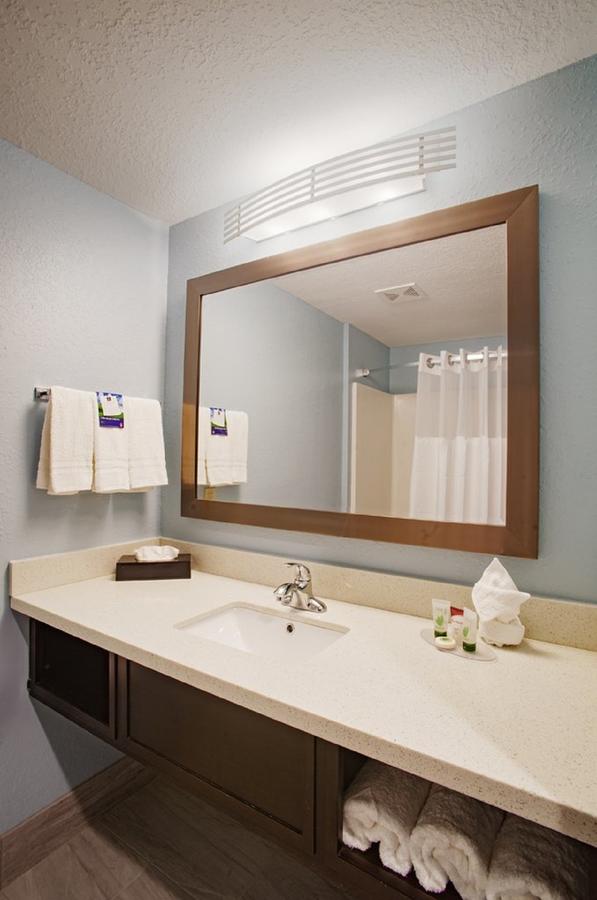 Iris Garden Inn - thumb 5