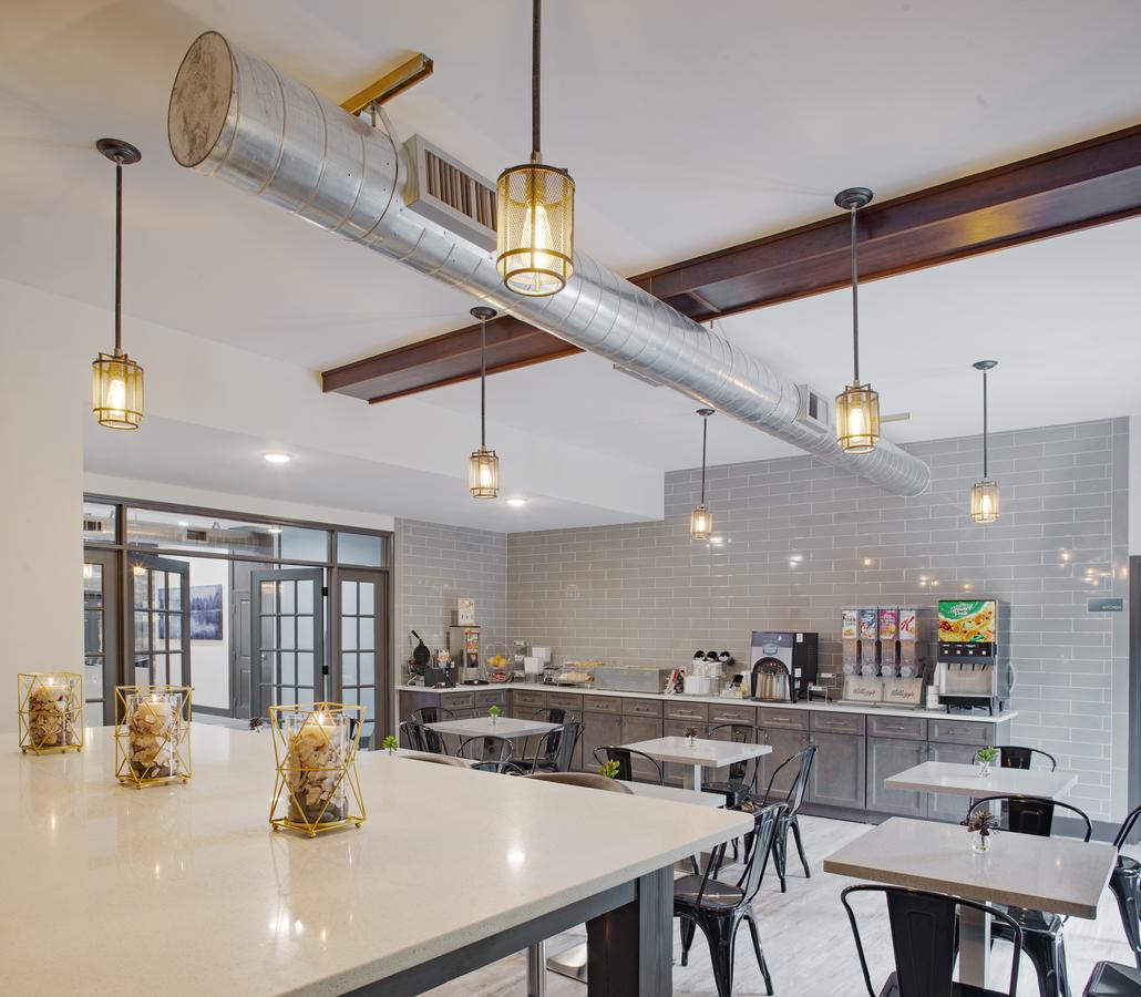 Iris Garden Inn - thumb 15