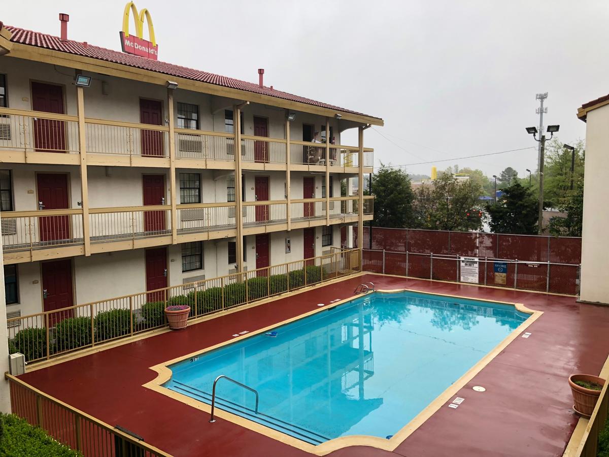 Horizon Inn Norcross - thumb 21