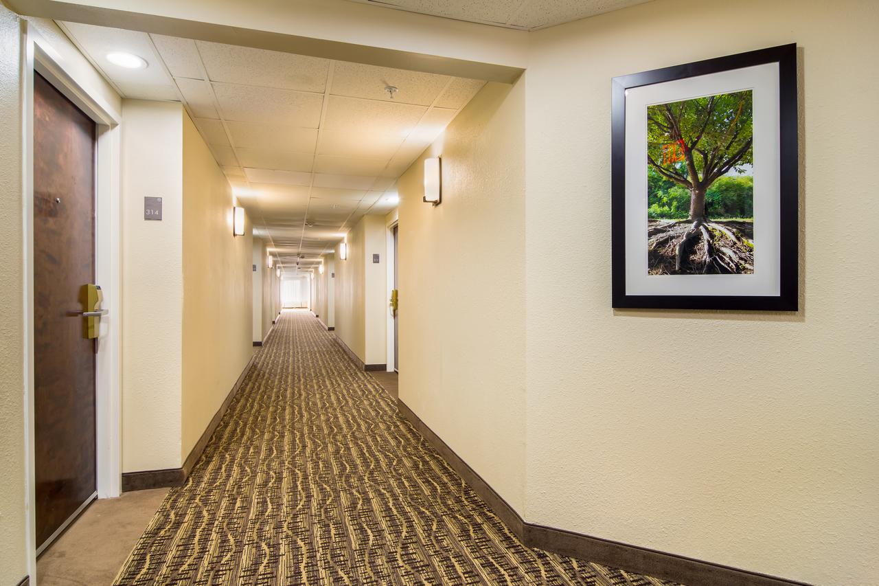 Comfort Inn - thumb 14