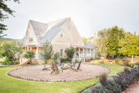Booking Adairsville Hotels Find