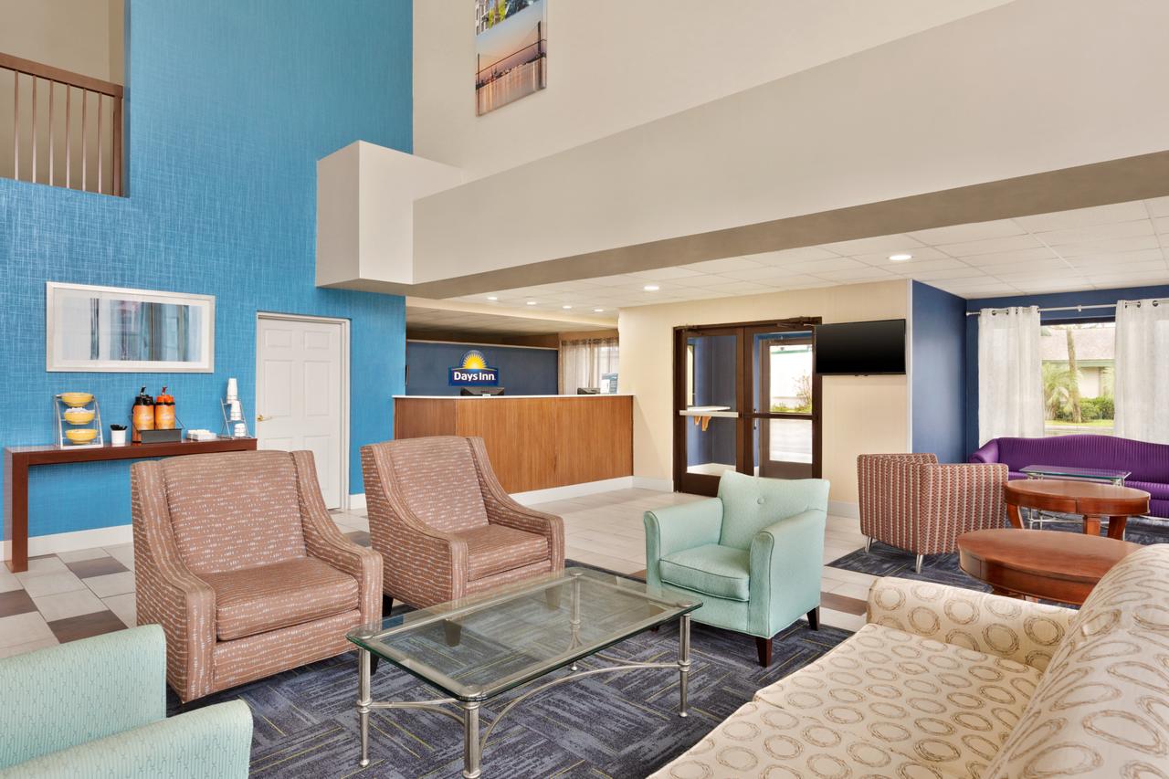 Days Inn & Suites By Wyndham Savannah Midtown - thumb 3