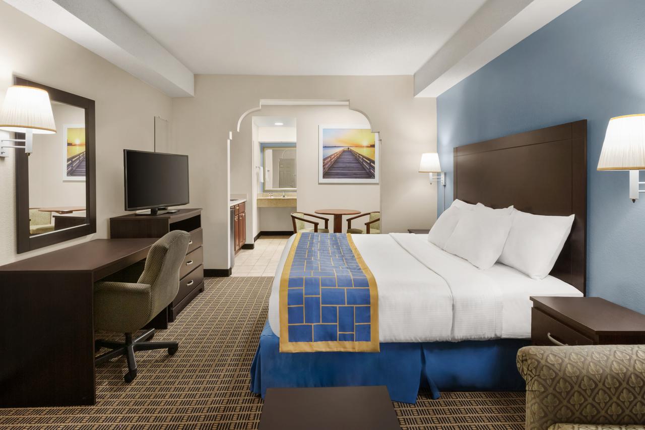 Days Inn & Suites By Wyndham Savannah Midtown - thumb 14