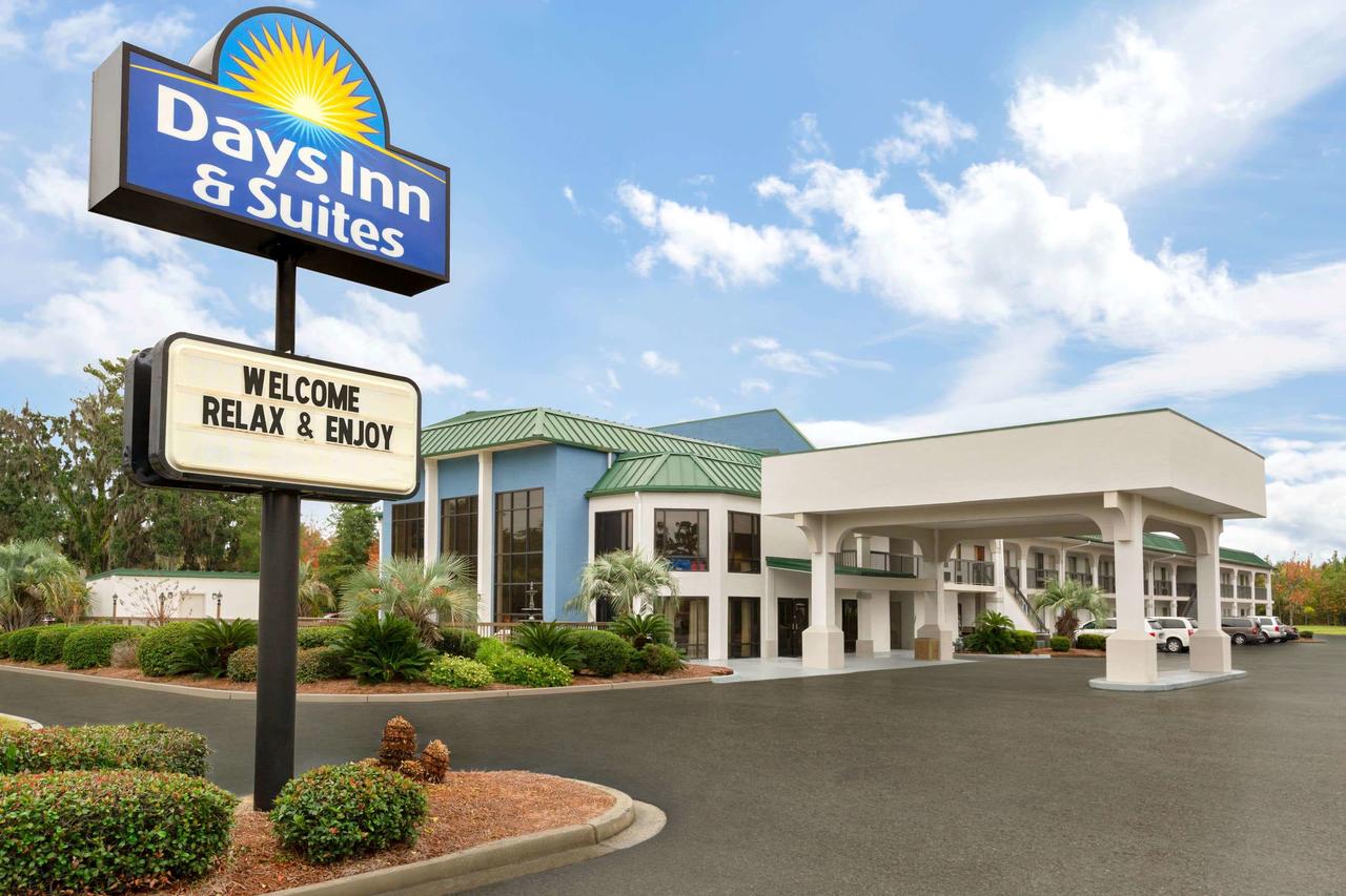 Days Inn & Suites By Wyndham Savannah Midtown - thumb 0