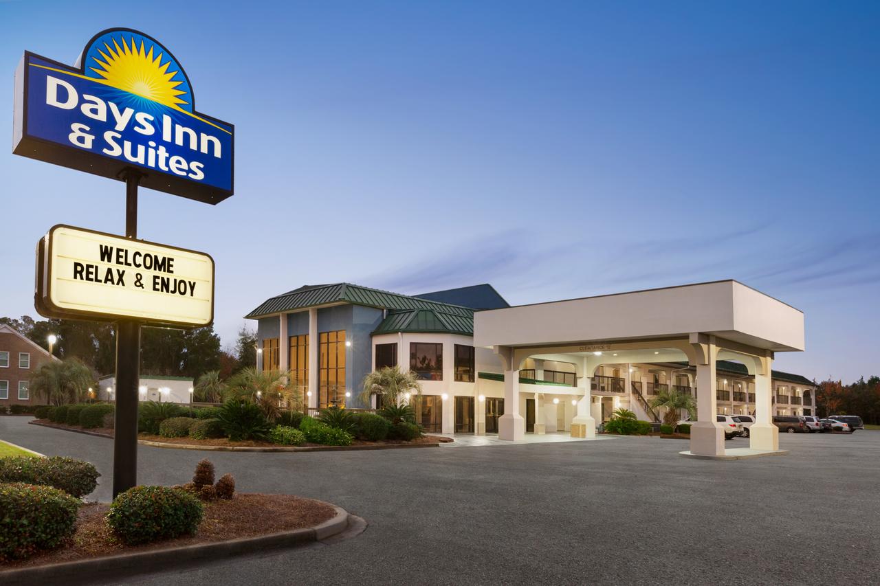 Days Inn & Suites By Wyndham Savannah Midtown - thumb 5