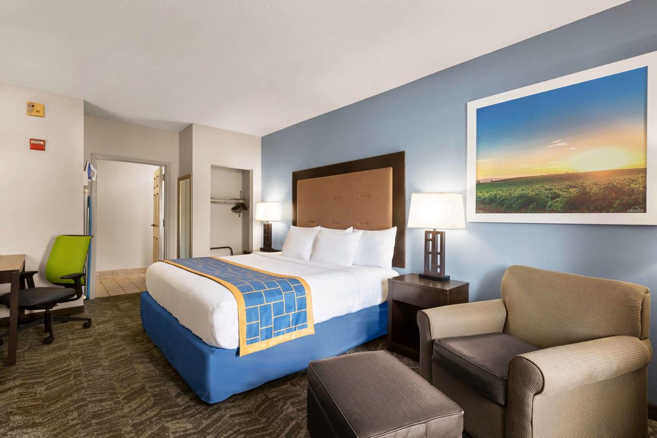 Days Inn & Suites By Wyndham Savannah Midtown - thumb 26