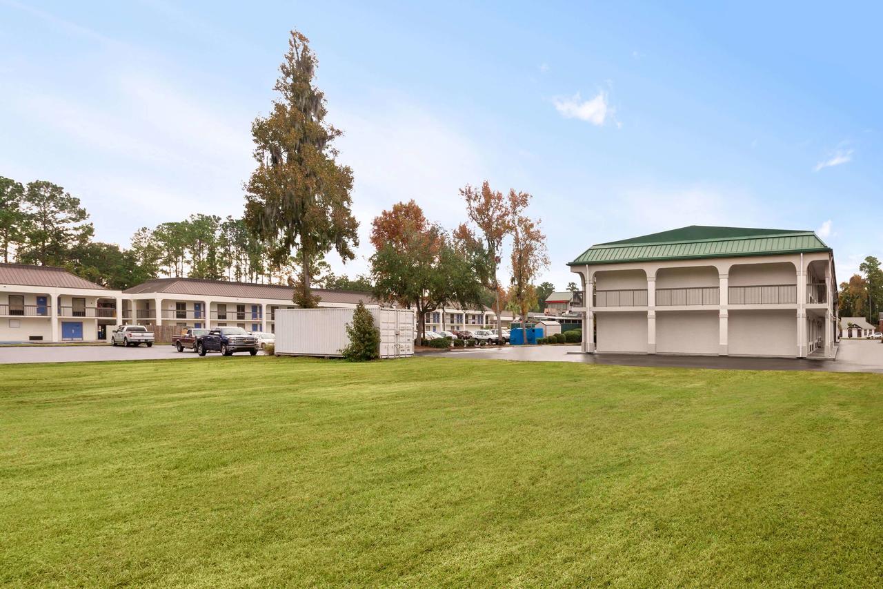 Days Inn & Suites By Wyndham Savannah Midtown - thumb 29