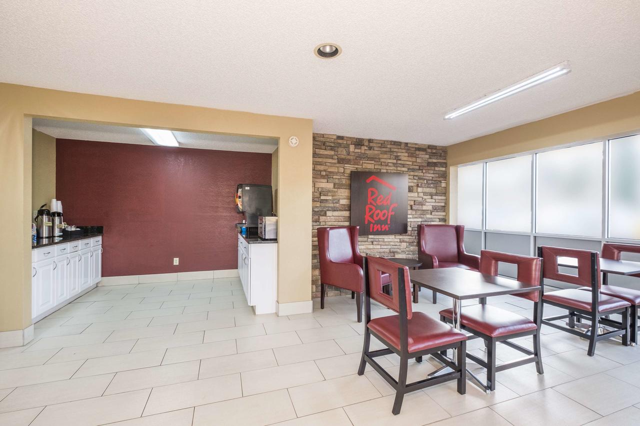 Red Roof Inn Acworth - thumb 13