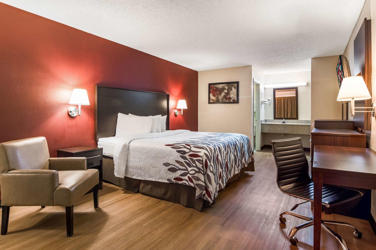 Red Roof Inn Acworth - thumb 10