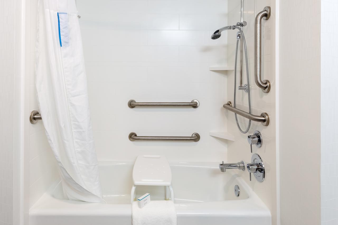 Hampton Inn Acworth - thumb 1