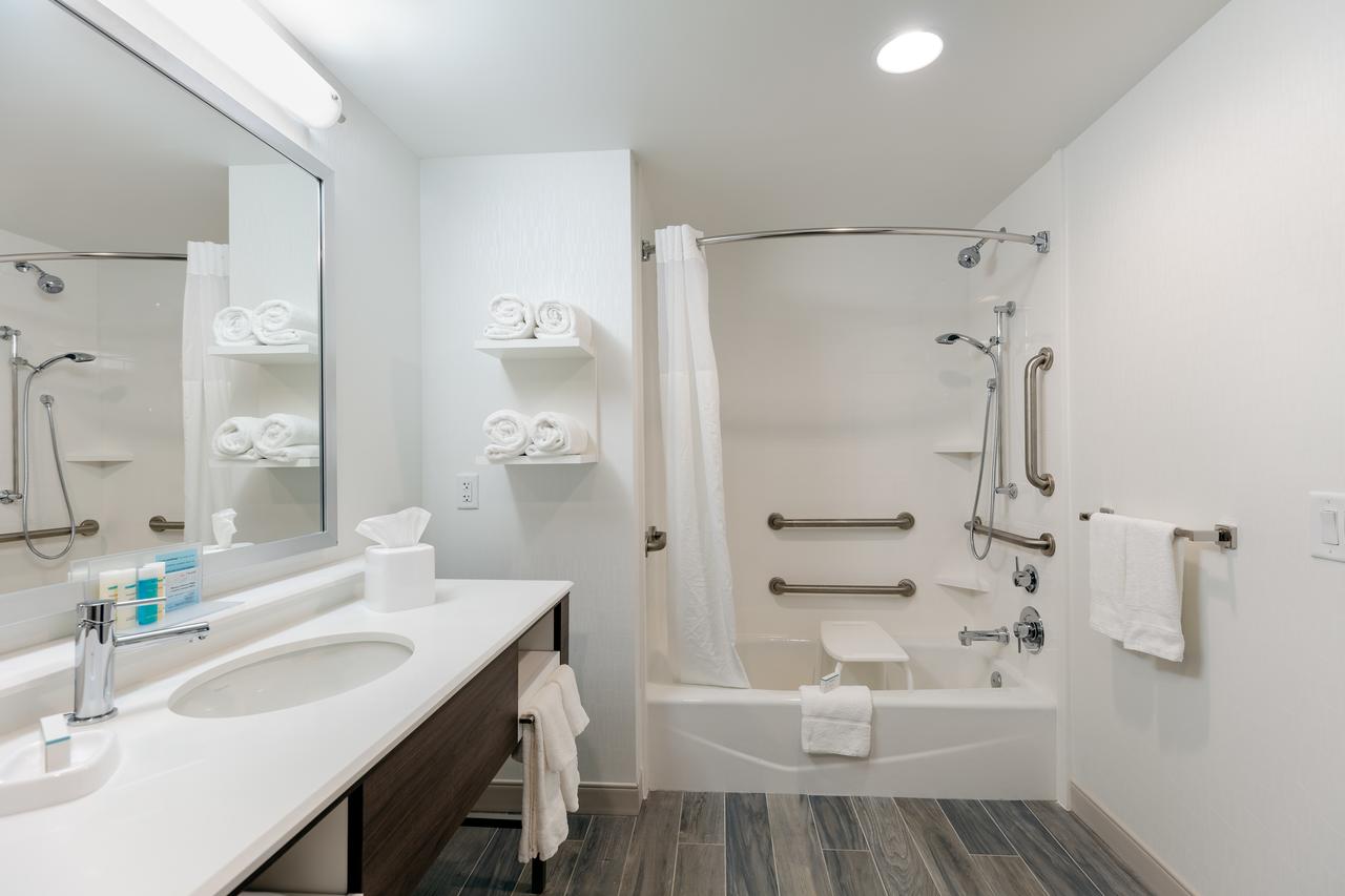 Hampton Inn Acworth - thumb 11