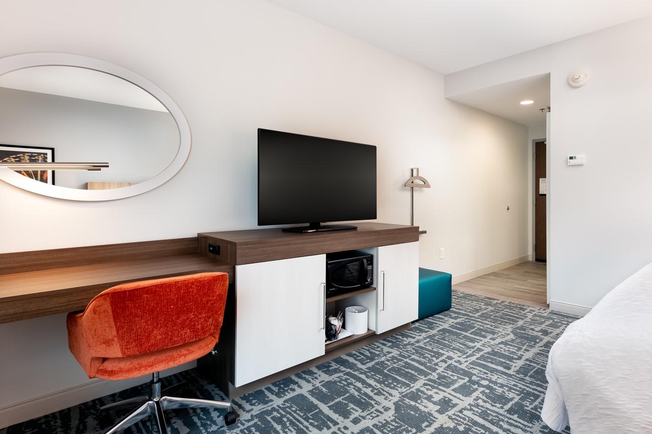 Hampton Inn Acworth - thumb 17