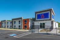 Booking White Hotels Find