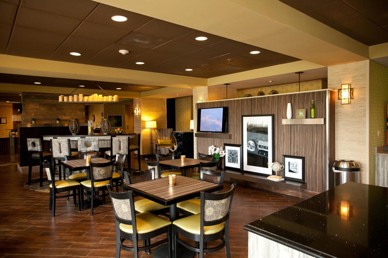 Hampton Inn Carrollton - thumb 20