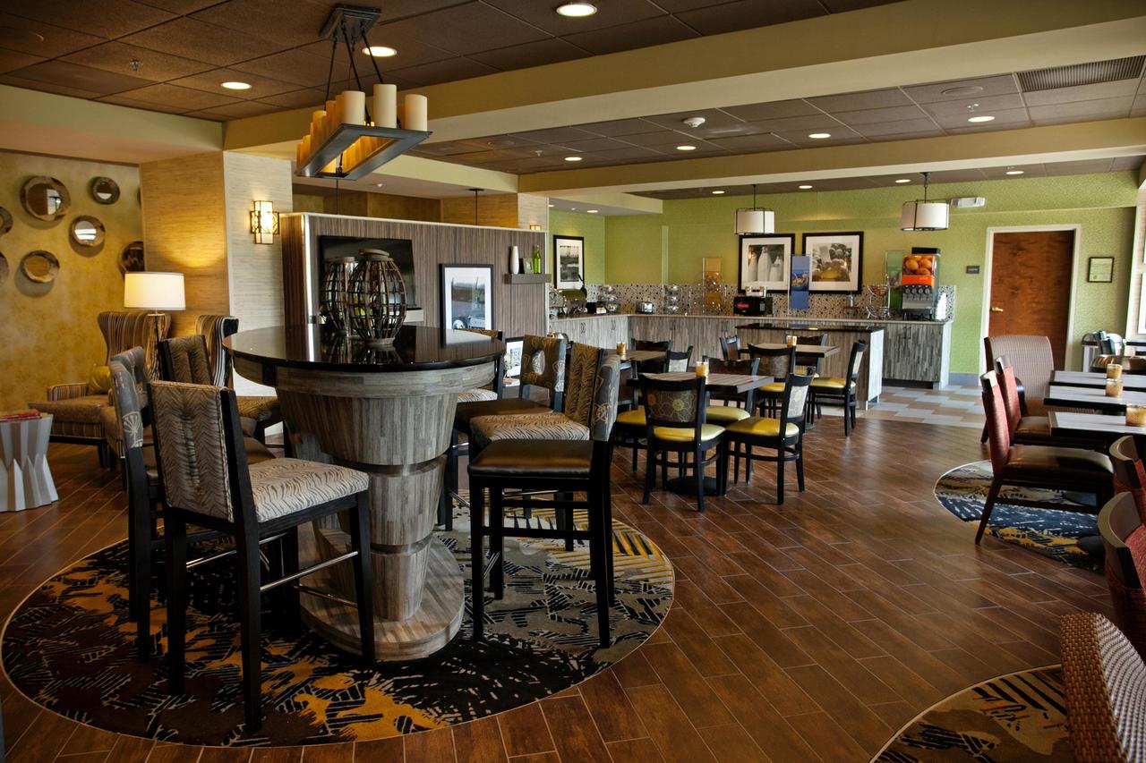 Hampton Inn Carrollton - thumb 19
