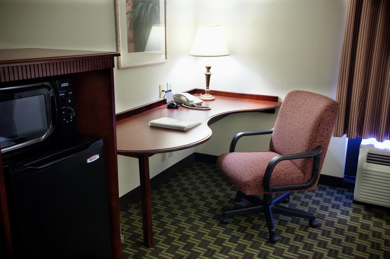 Hampton Inn Carrollton - thumb 22