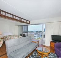 Ilikai Tower 733 Yacht Harbor View 1BR - Hotels Find