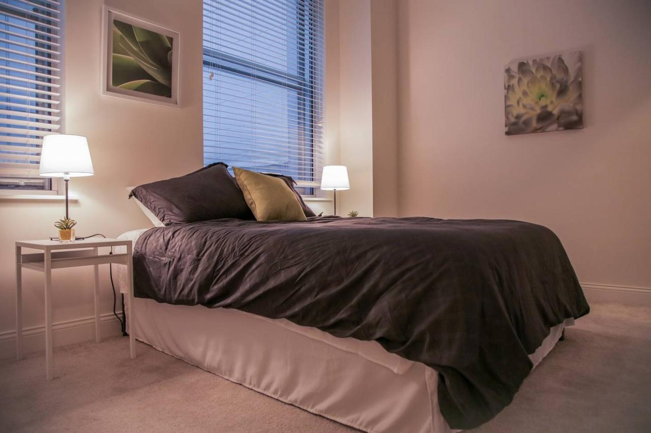 UNBEATABLE LOCATION! 2BR APT IN HEART OF THE CITY - thumb 39
