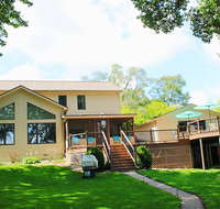 The Sanctuary on Golden Lake - Hotels Find