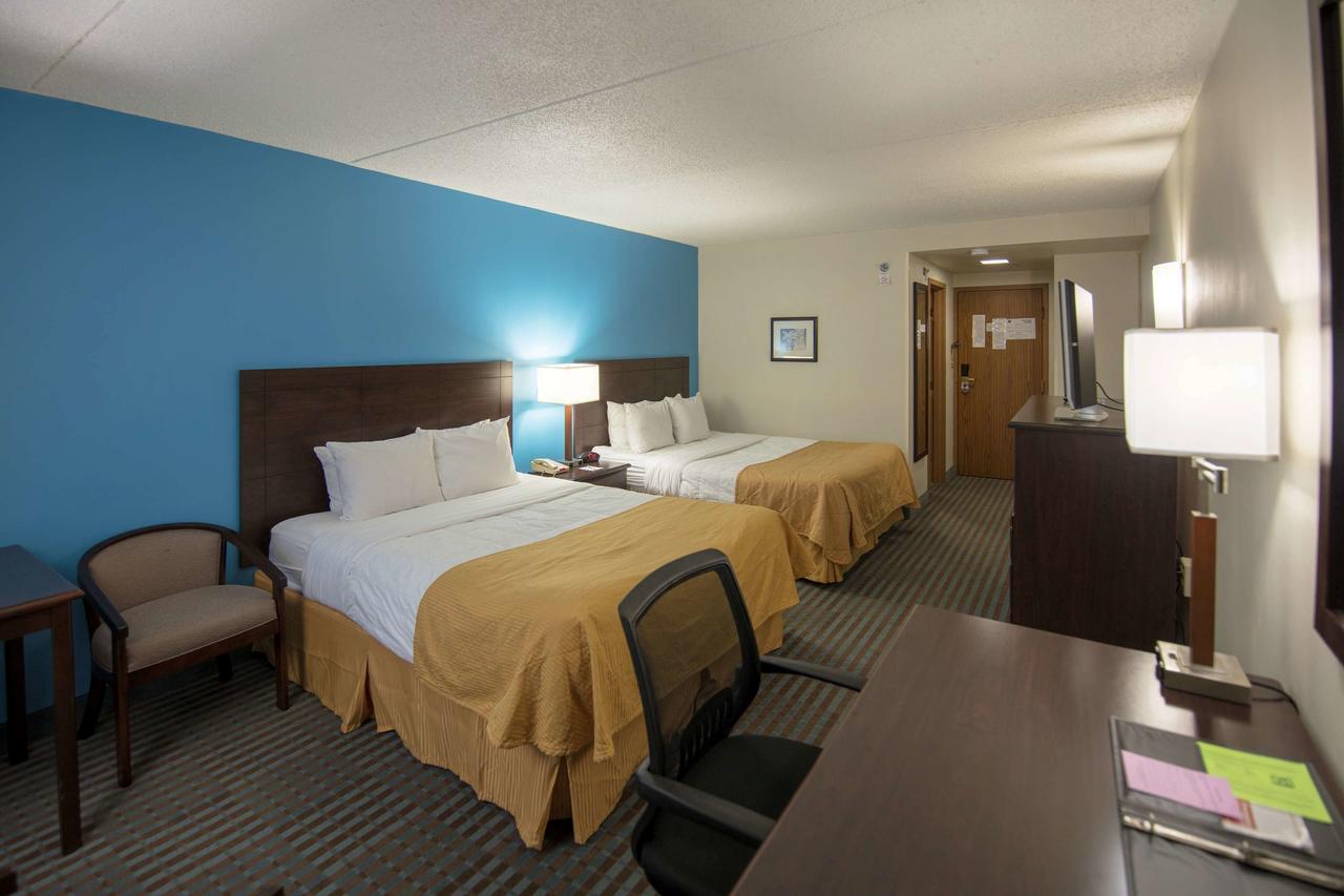 Ramada By Wyndham Cedar Rapids - thumb 29