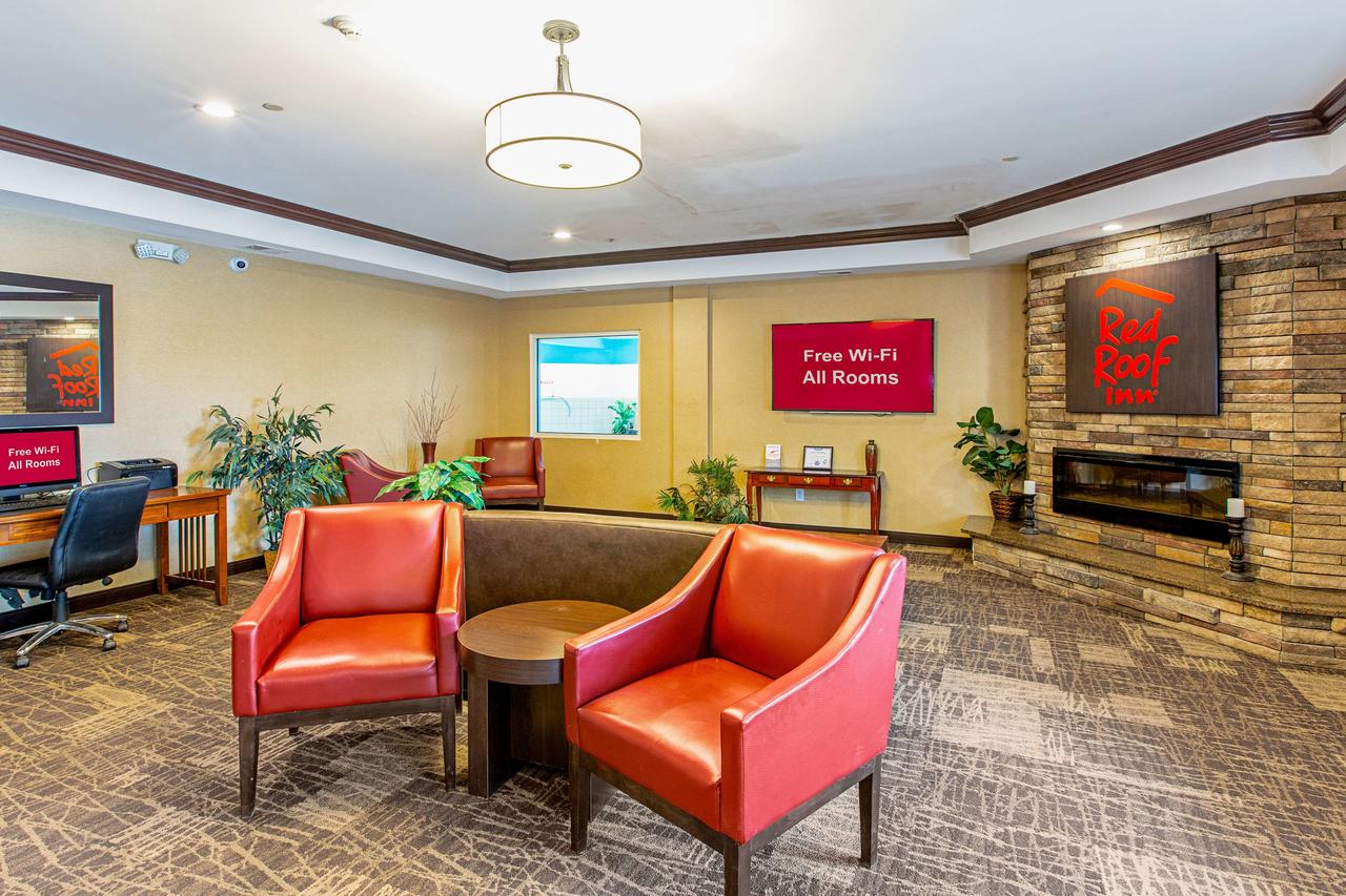 Red Roof Inn & Suites Omaha - Council Bluffs - thumb 30