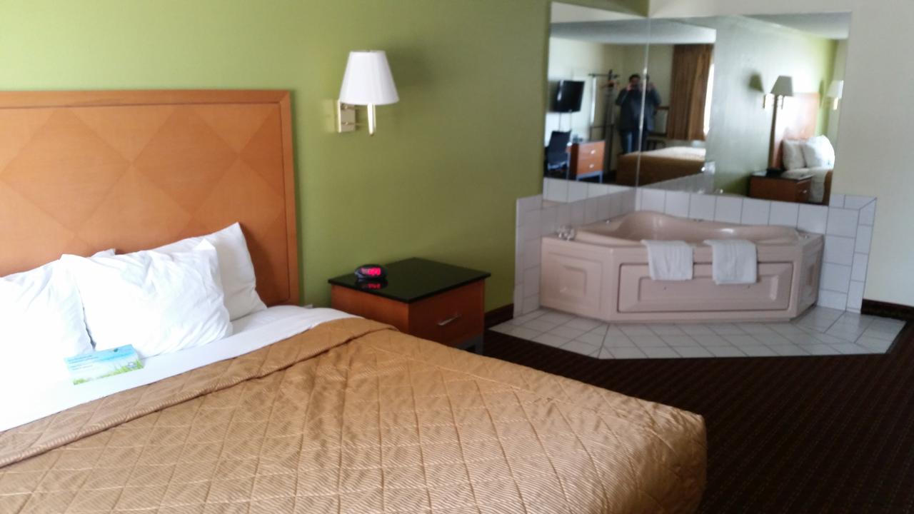 Days Inn By Wyndham Fort Dodge - thumb 27