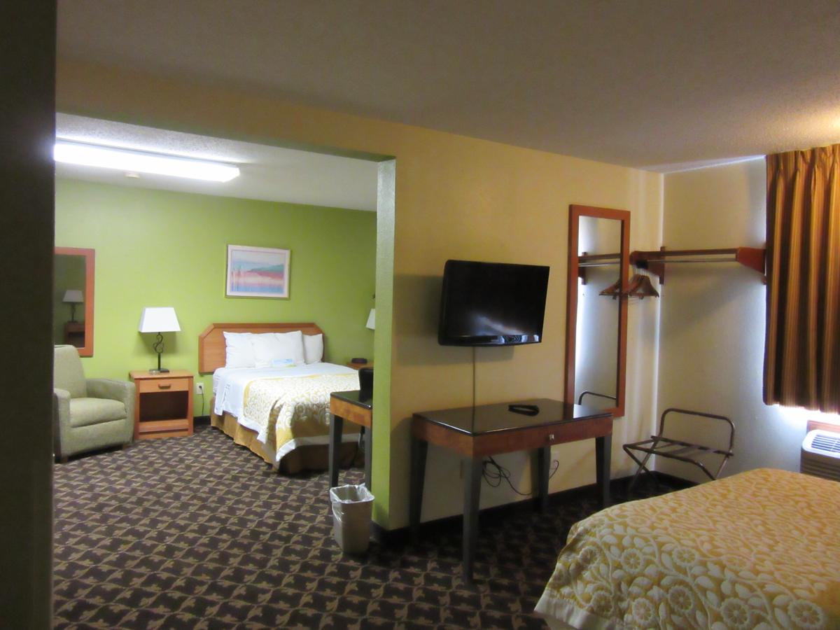 Days Inn By Wyndham Fort Dodge - thumb 31