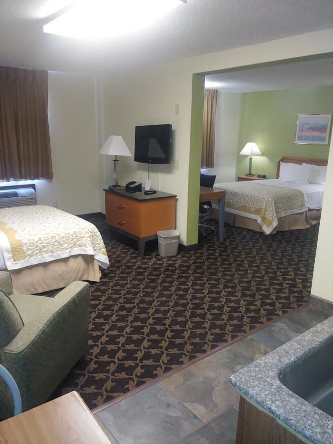 Days Inn By Wyndham Fort Dodge - thumb 22