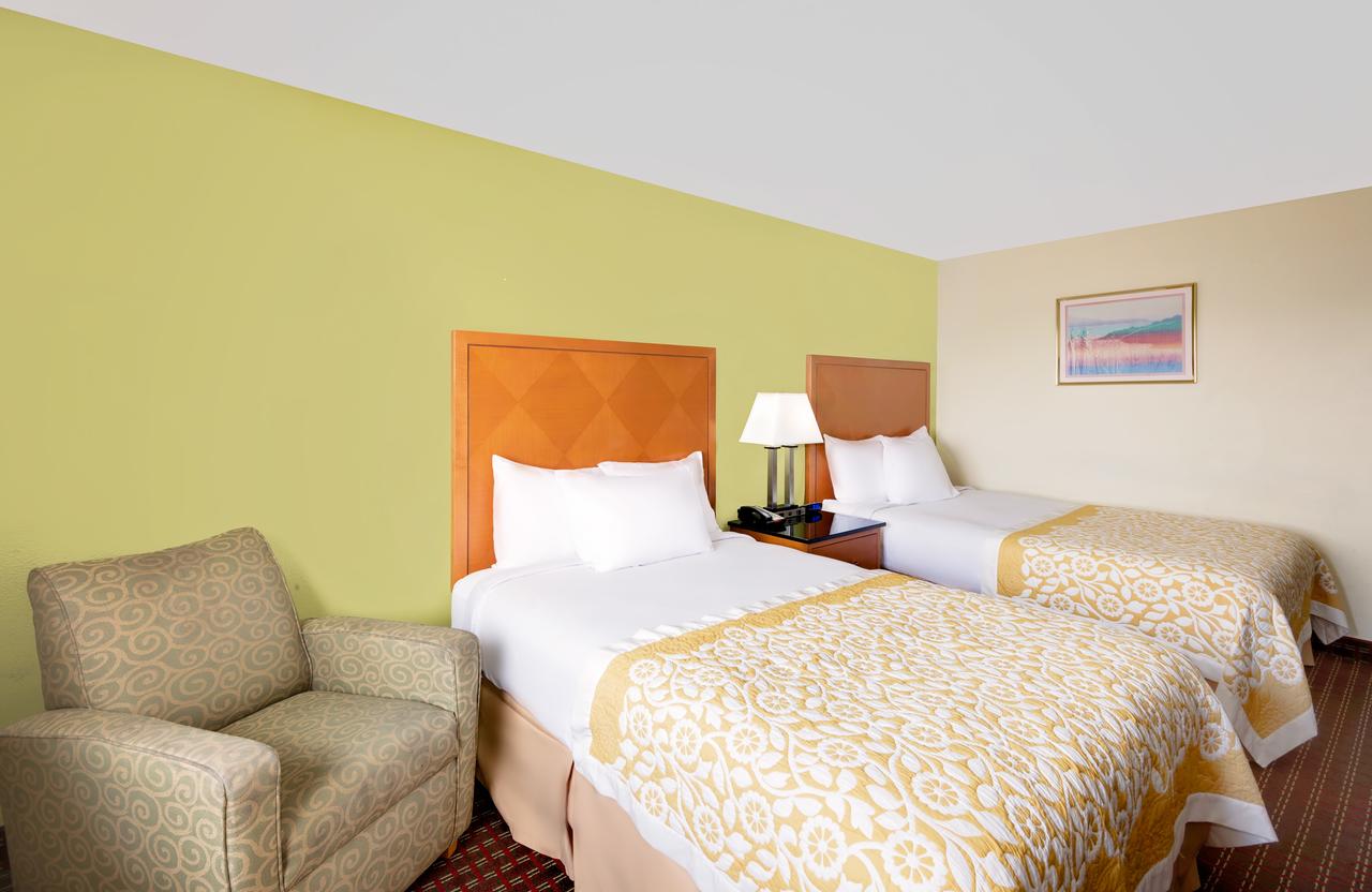 Days Inn By Wyndham Fort Dodge - thumb 7
