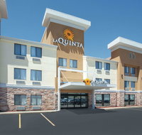 La Quinta by Wyndham Cedar Rapids - Hotels Find
