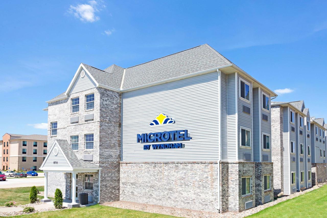 Microtel Inn & Suites Urbandale - thumb 0