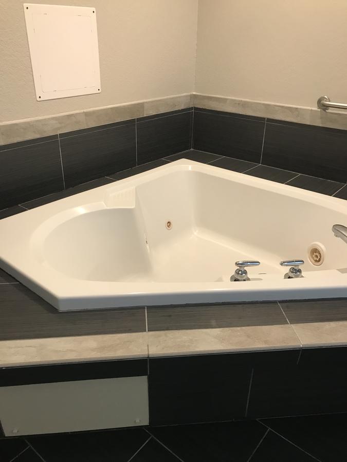 Microtel Inn & Suites Urbandale - thumb 21