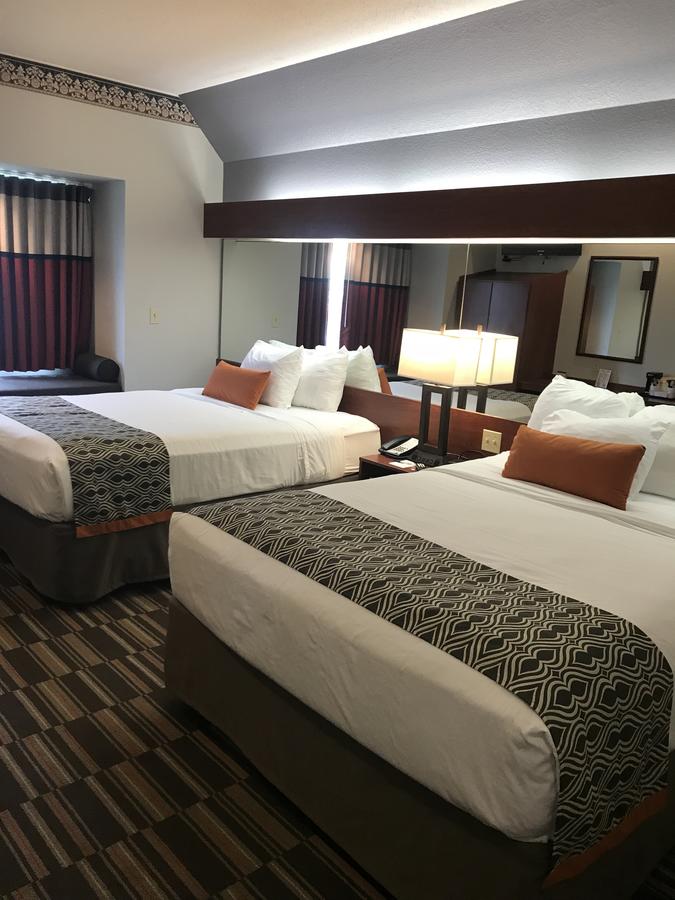 Microtel Inn & Suites Urbandale - thumb 16